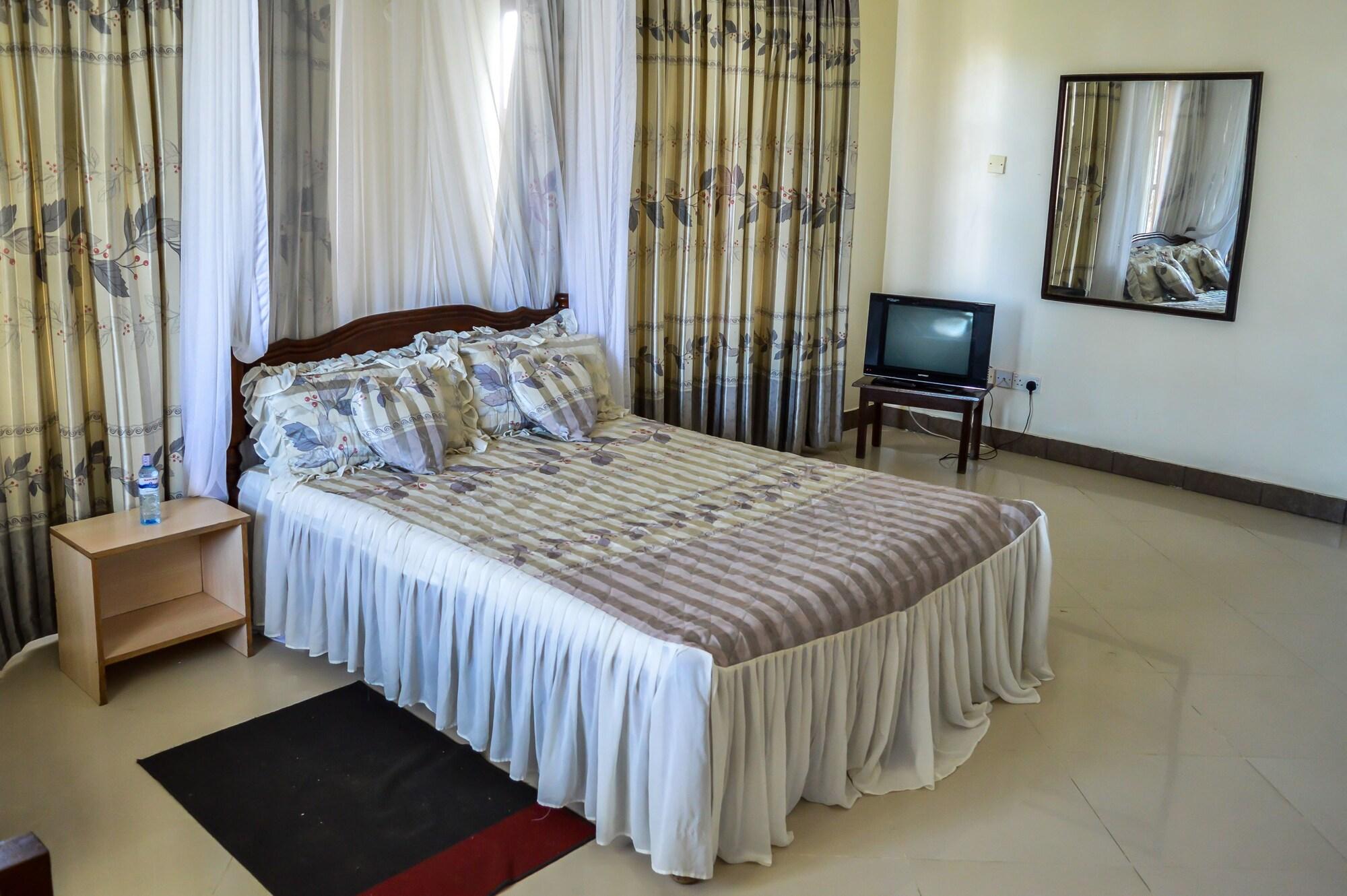 Platinum Hotels Mombasa Shanzu Esterno foto