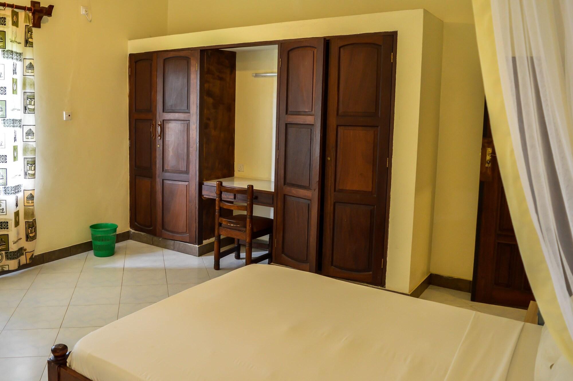 Platinum Hotels Mombasa Shanzu Esterno foto