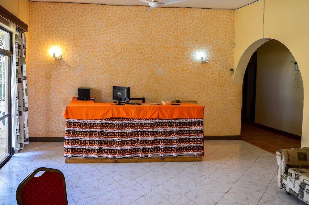 Platinum Hotels Mombasa Shanzu Esterno foto