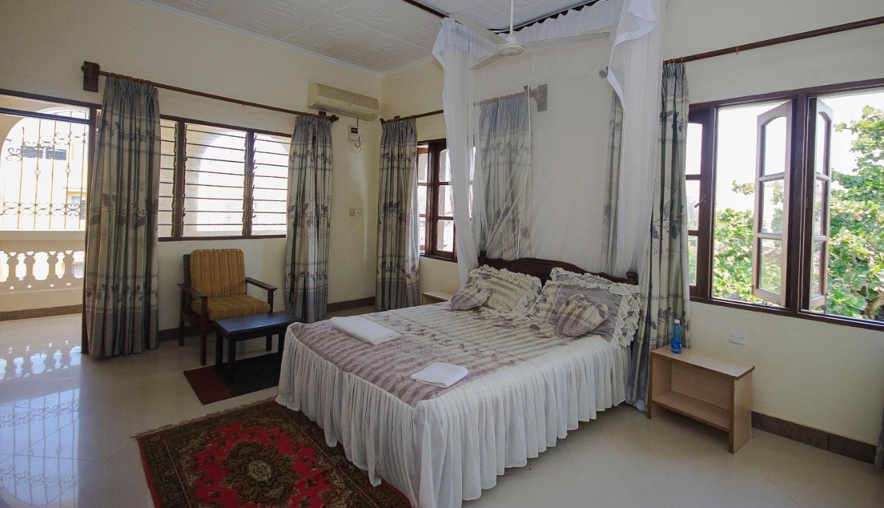 Platinum Hotels Mombasa Shanzu Esterno foto