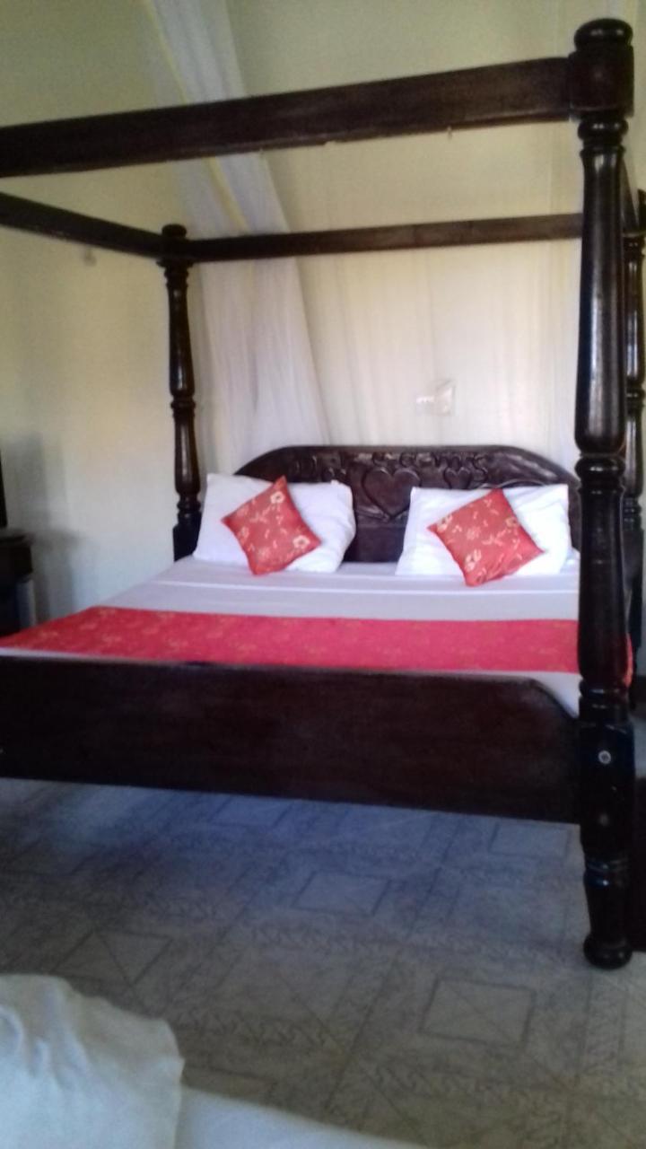 Platinum Hotels Mombasa Shanzu Esterno foto